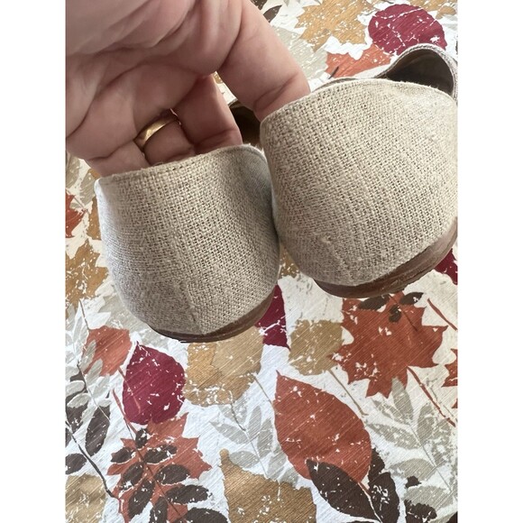 Unisa Size 9 Brown Canvas Leather Sole Round Toe Flats Made In Spain Slip On - Picture 11 of 11